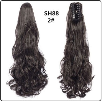 Extension queue de cheval/ BETTY |