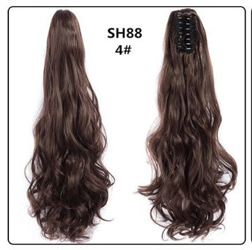 Extension queue de cheval/ BETTY |